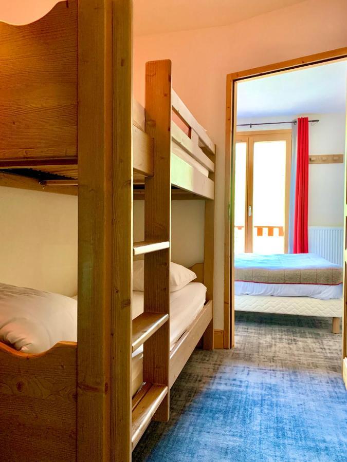 Hotel Lac Bleu 1650 Saint-Francois-Longchamp Ngoại thất bức ảnh